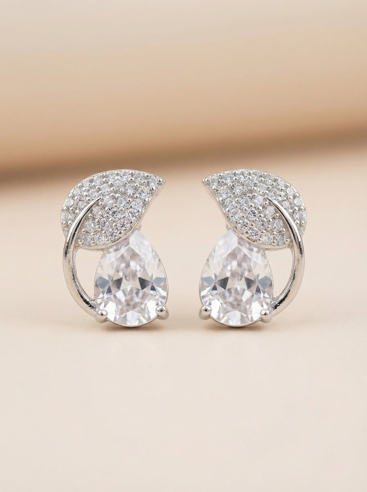Pear Leaf Studs