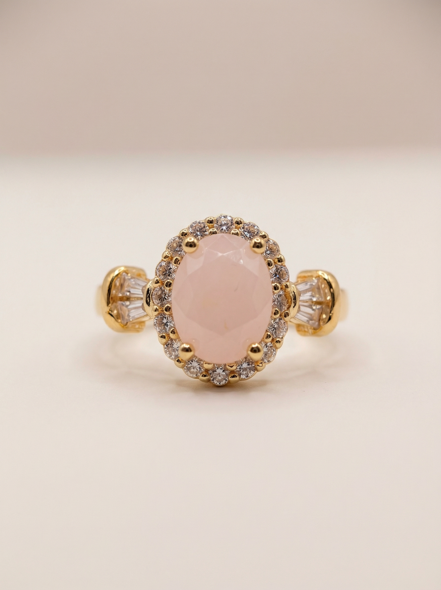 Blush Oval Glow