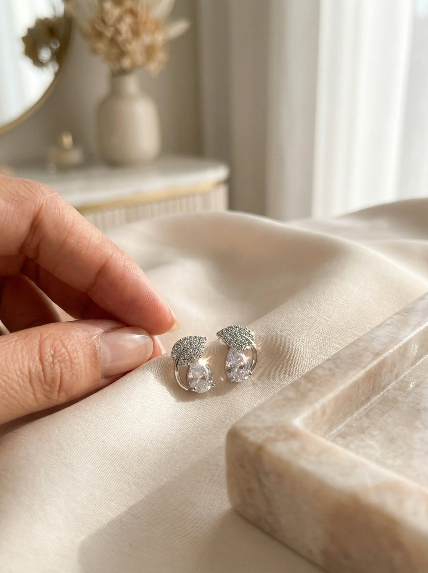 Pear Leaf Studs